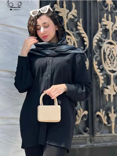 شومیز زنانه مدل یقه مردانه طرح رعنا جنس وال موسیلین مشکی