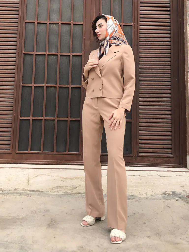 کراپ کت زنانه یقه انگلیسی طرح رها جنس کرپ باربی